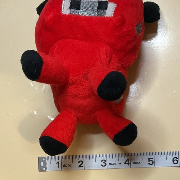 Minecraft OVERWORLD BABY MOOSHROOM Plush STUFFED ANIMAL toy red - Picture 4 of 6